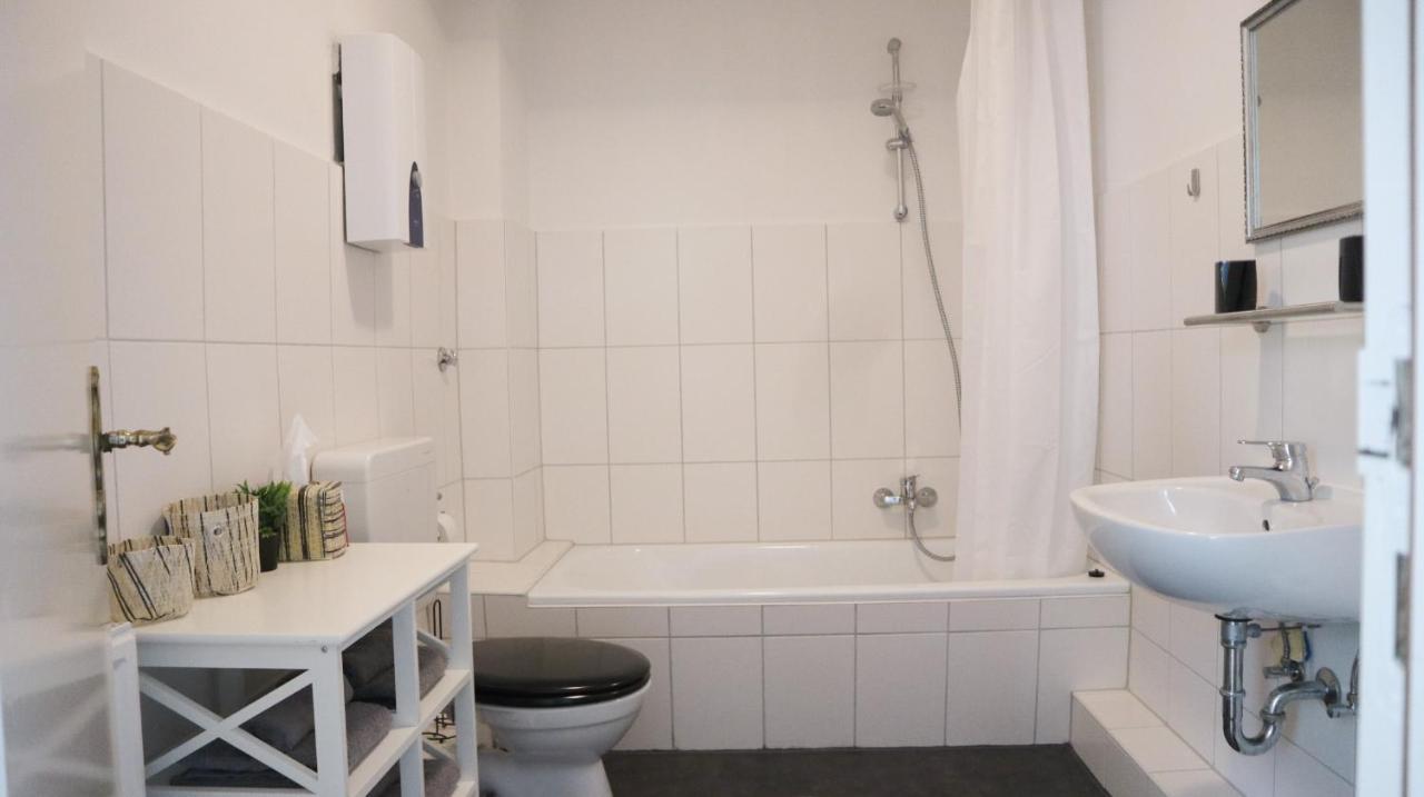 Ferienwohnung Kapitainskoje direkt am Hafen Flensburgs Exterior foto