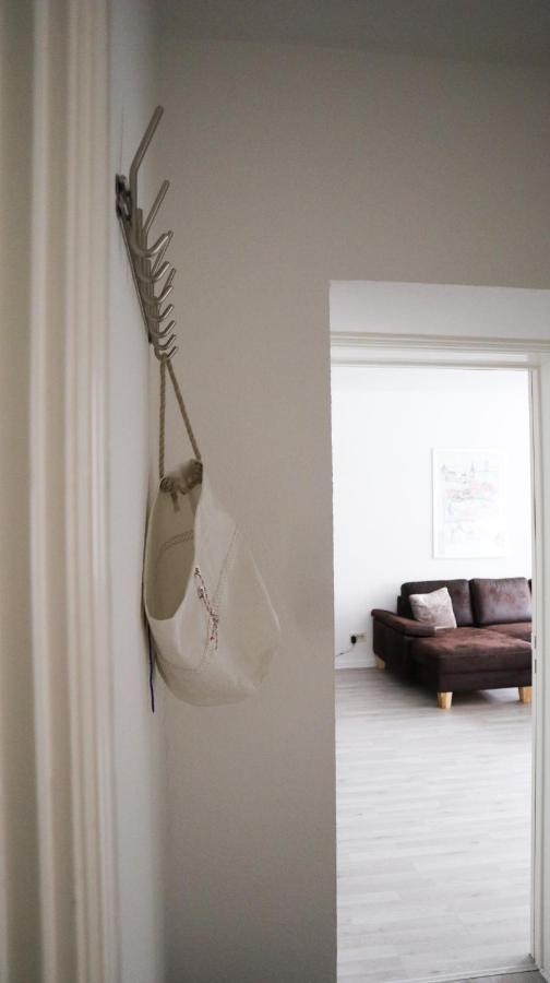 Ferienwohnung Kapitainskoje direkt am Hafen Flensburgs Exterior foto